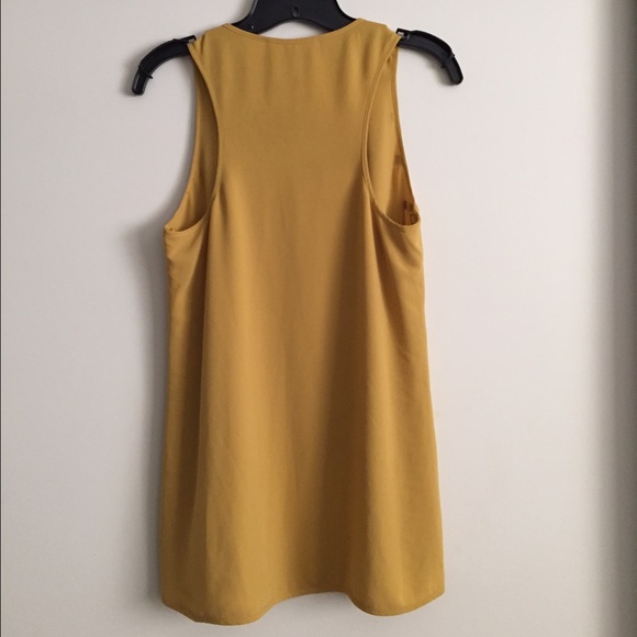 Hi-lo mustard color top - Picture 4 of 4